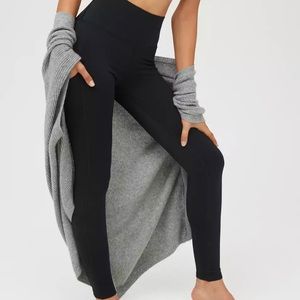 Lot of 2, Aerie, OFFLINE HighWaisted Legging,sz M